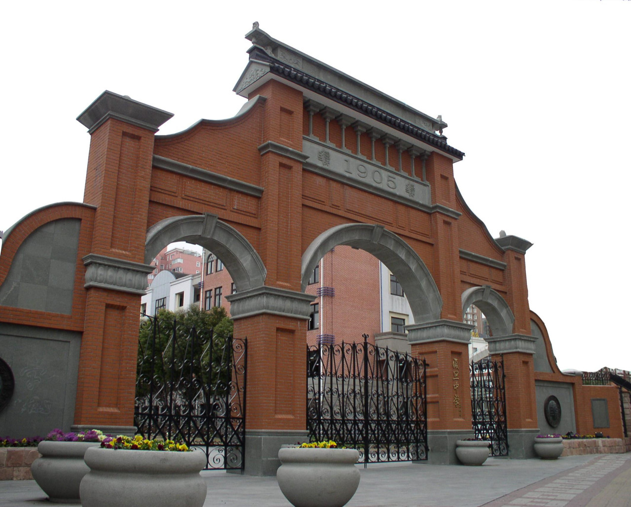 上海教育格局－长宁区｜摇号也有人买学区房？这里藏着9所名校