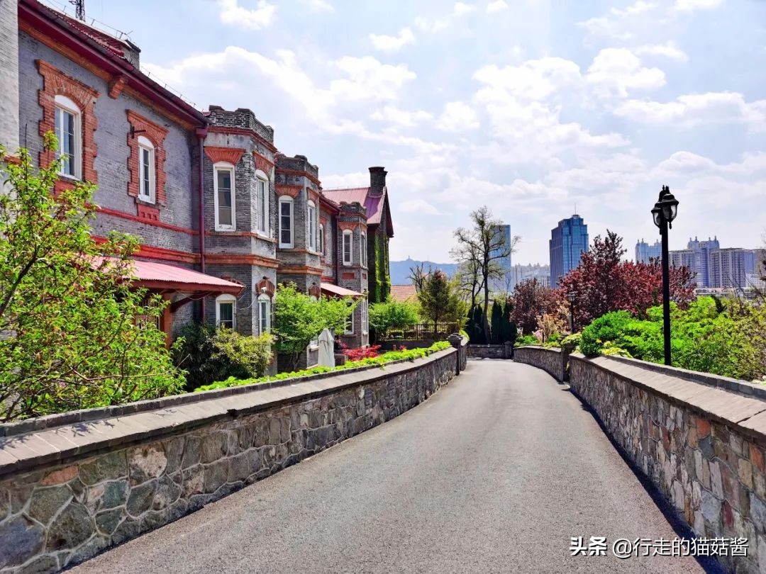 烟台山不得不看的外国领事馆旧址，是中国近代史的见证与缩影