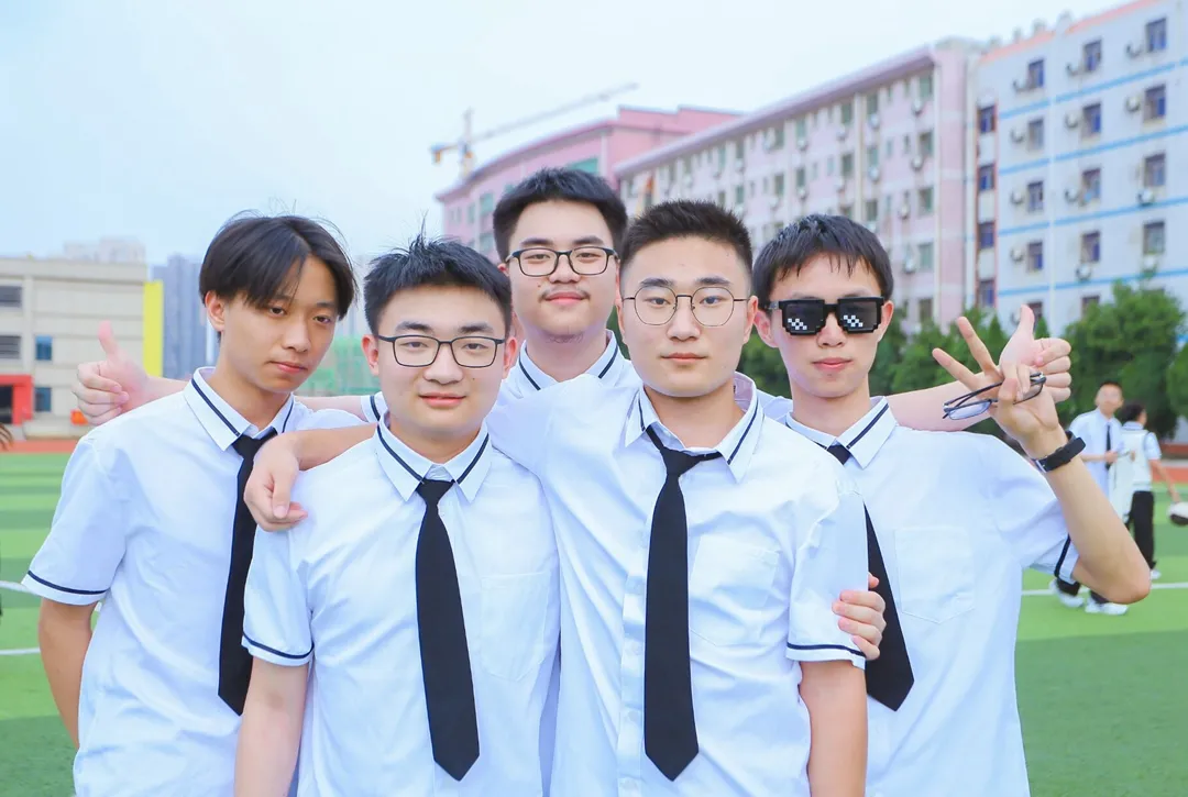 “低进高出”的“特异功能”：师生合力“逆袭”一往无前