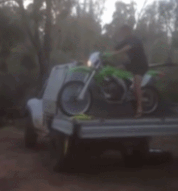 每日一笑：原来大学女生宿舍是这样子啊，真是超乎想象