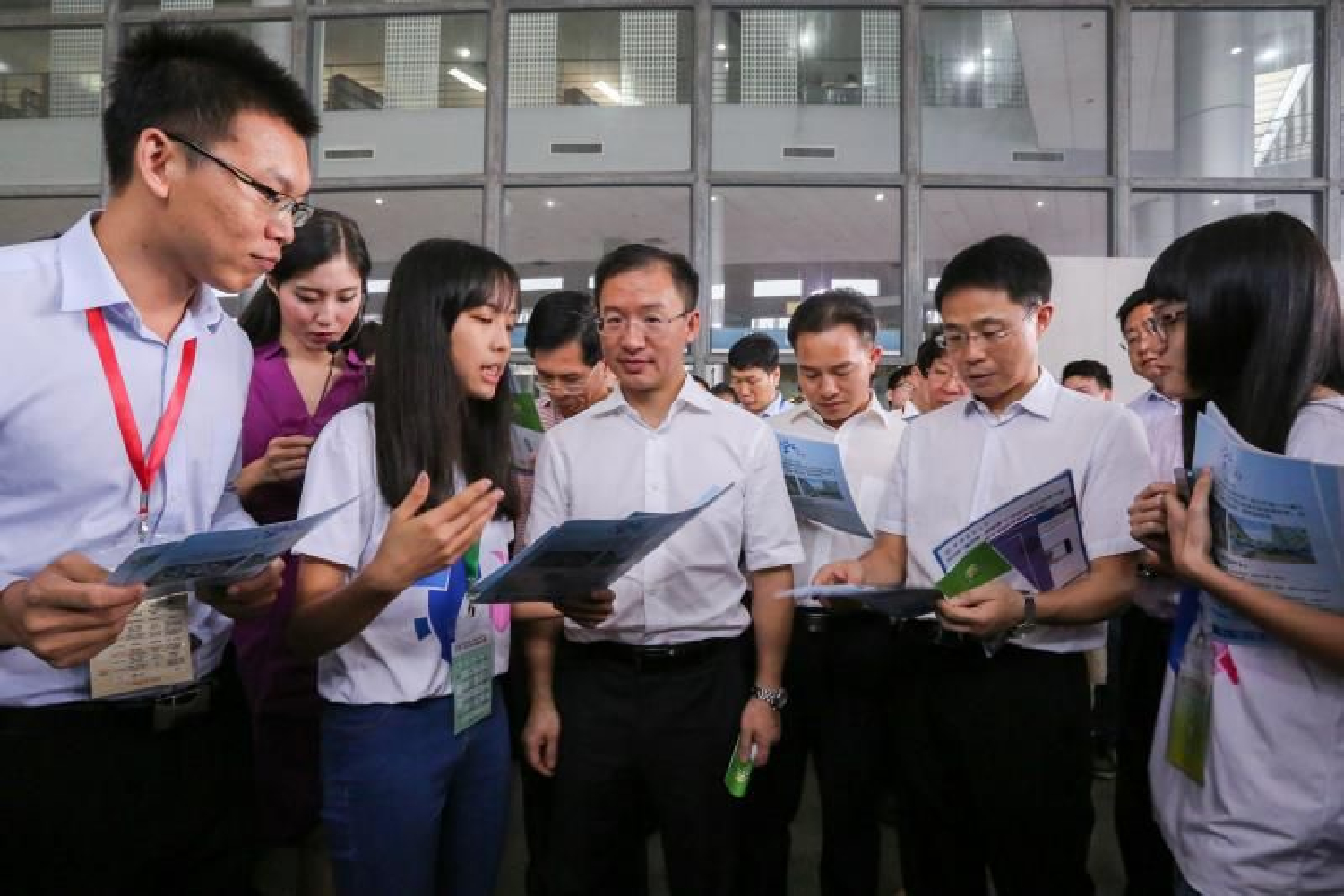 南京某大学食堂wifi密码为微积分，学生苦不堪言，高考后退化了