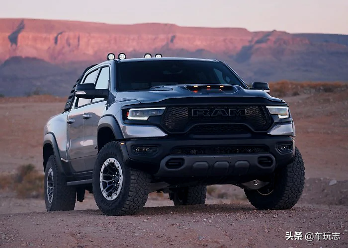 2021年道奇公羊ram trx皮卡即将发售:4.5秒破百的惊人皮卡