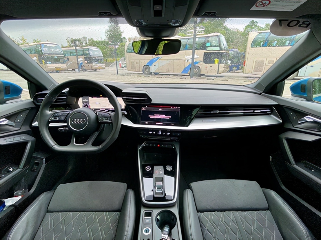 试驾：动力与老款相同，全新奥迪A3是否“换汤不换药”？