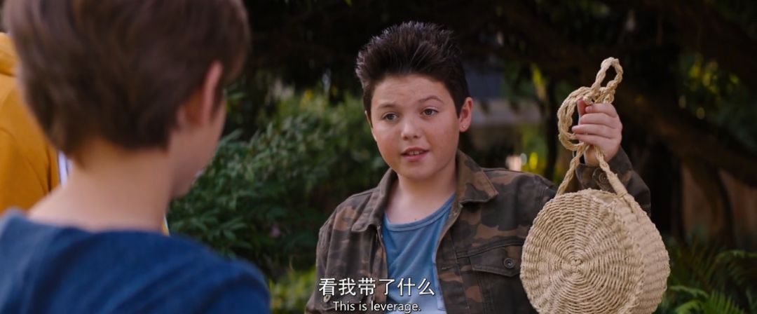 一群未成年人，演了部自己不能看的R级片