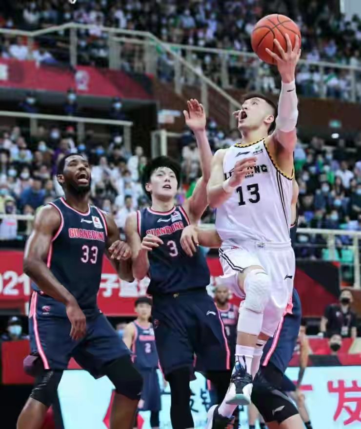 为什么中国队进不了nba(中国男篮史上首次无缘奥运会！症结很多，关键是不缺钱，就缺练)