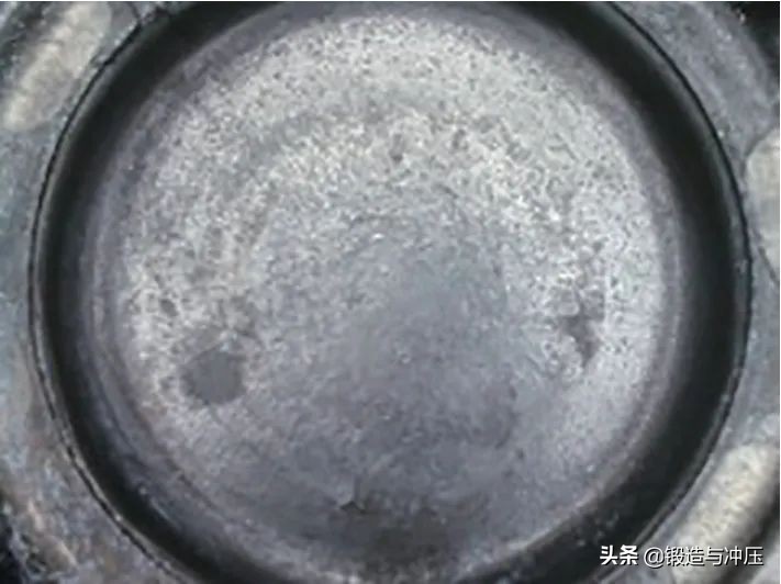 铝合金车轮锻件缺陷分析与控制