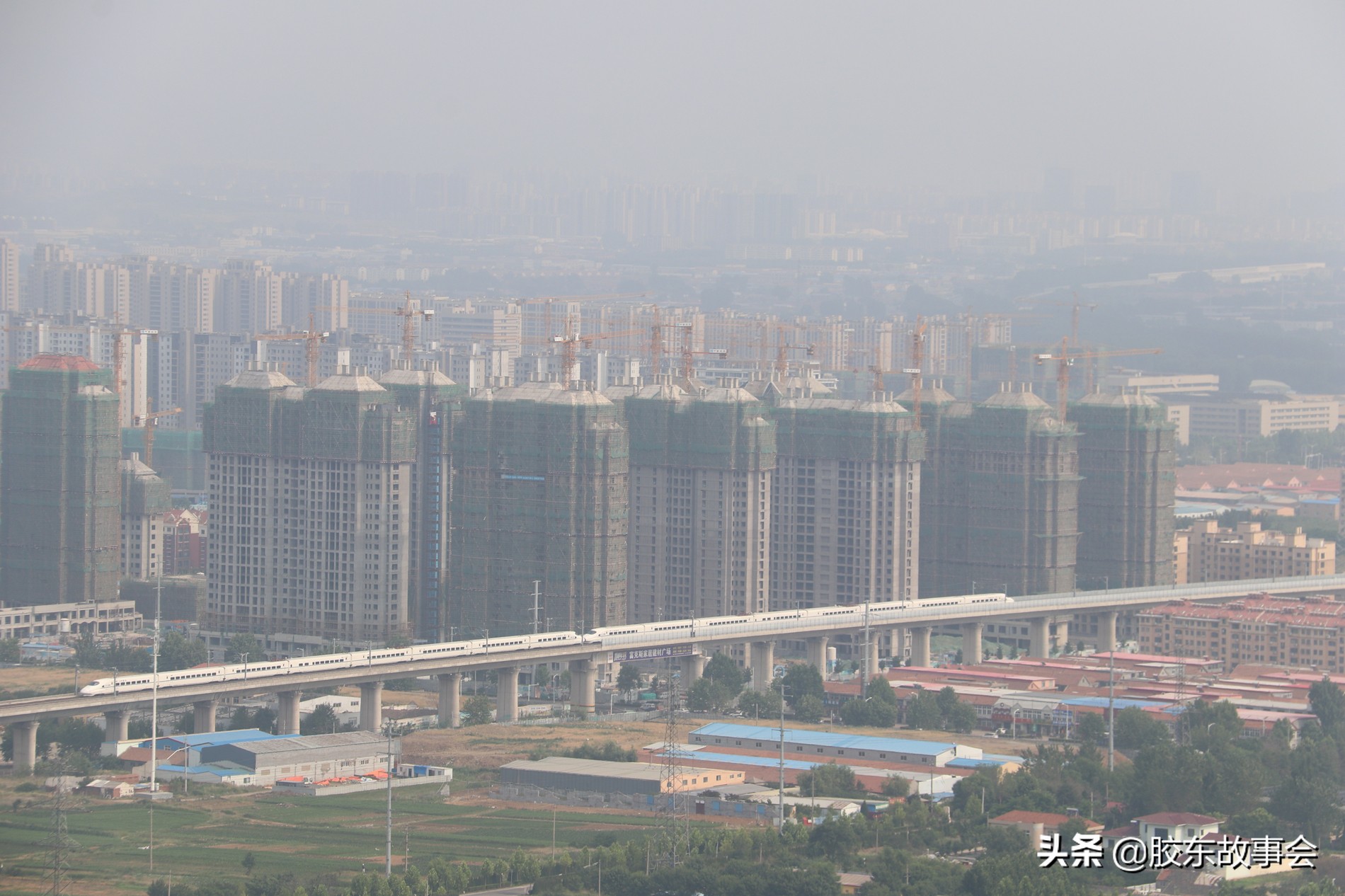 胶东游记：在即墨的马山上，俯瞰青烟威荣城际铁路