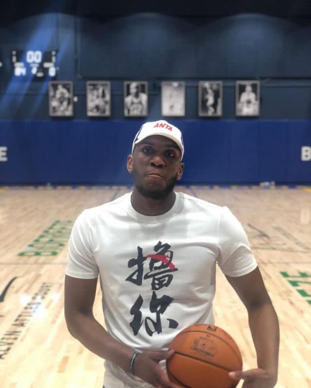 nba为什么签约安踏(中国品牌再添NBA代言人，勇士队卢尼签约安踏，与克莱一起代言)