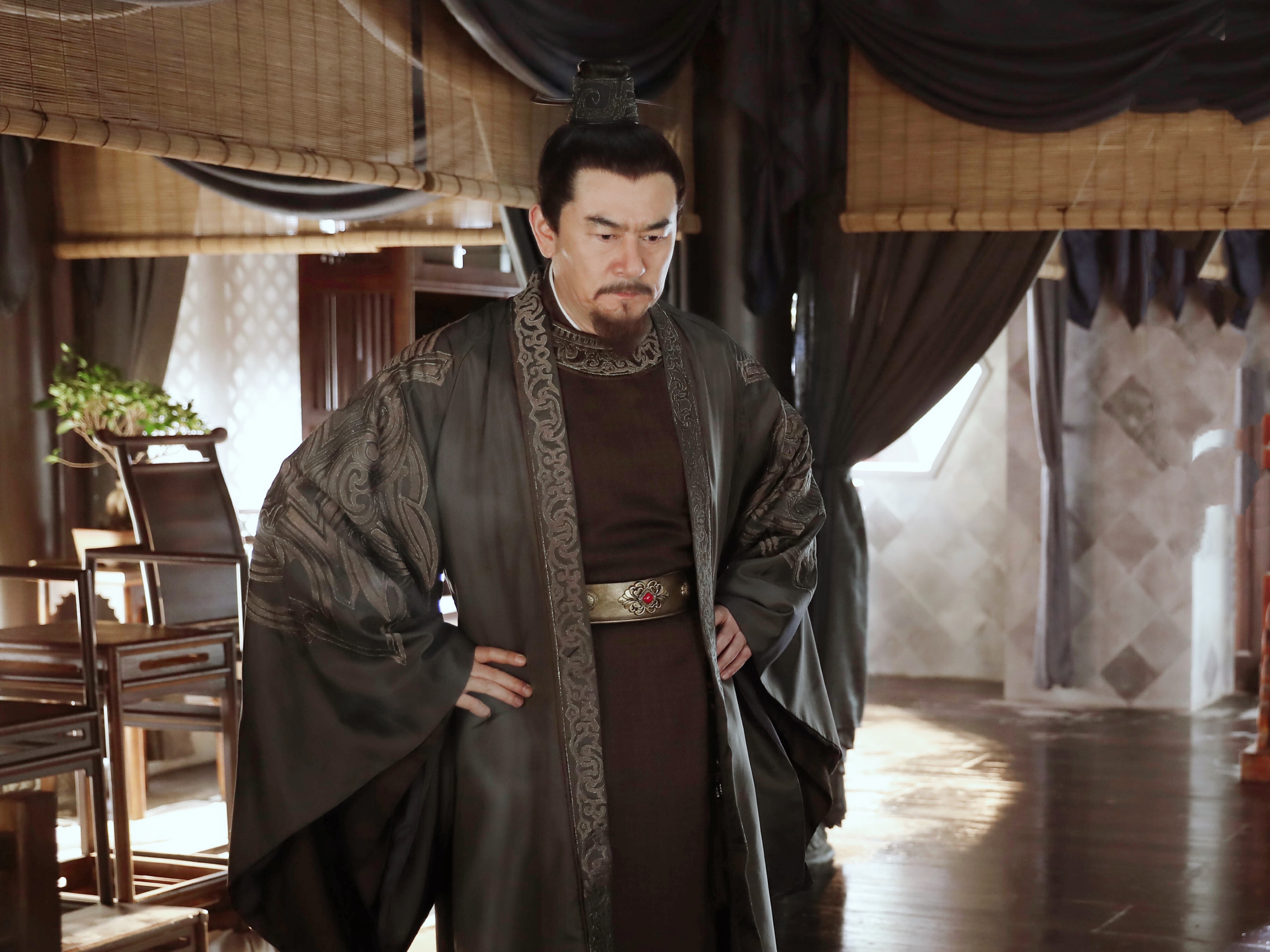 顾偃开——橡树