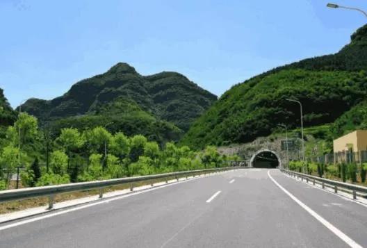 大灾难预言2021人口减半是真的吗？