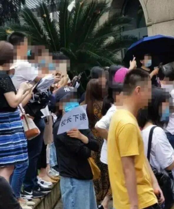 南京一中缘何高考遭遇“滑铁卢”？请“素质教育”出来解释一下