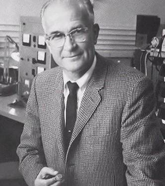 梁孟松辞职为什么会引起震动？读集成电路专业，哪些学校比较好？