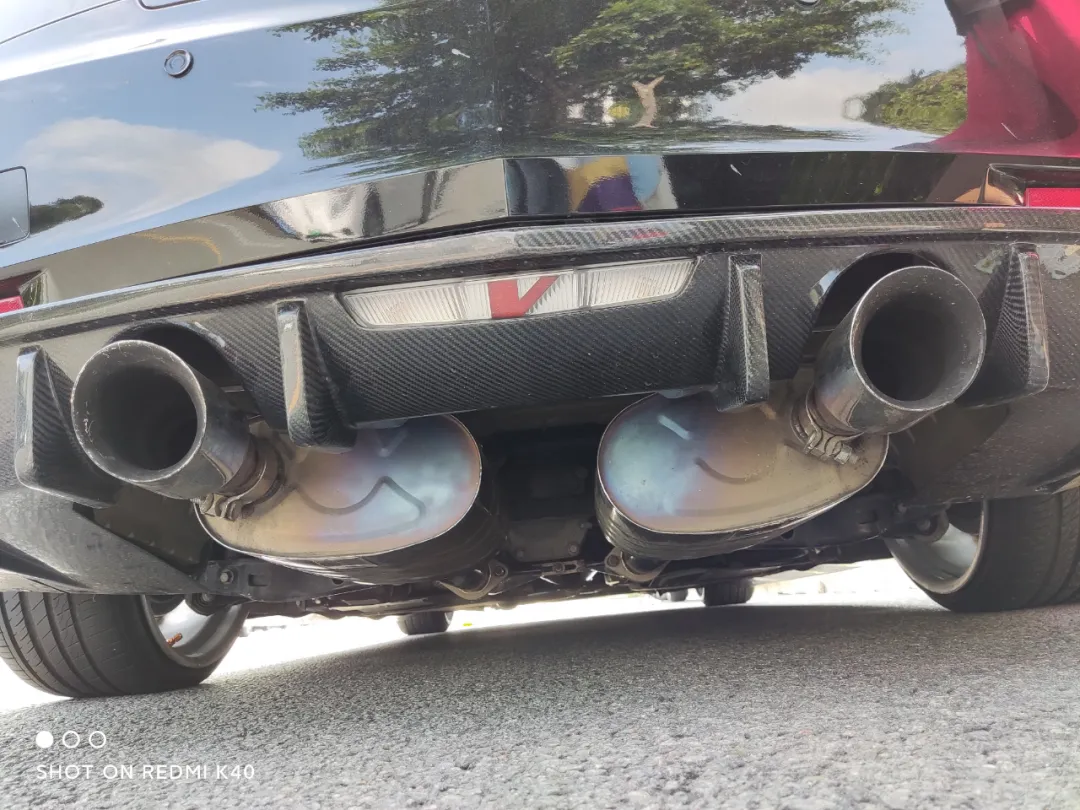 粤B兰博基尼飓风跑来珠海炸街，频发抖音被举报！交警全市布控！