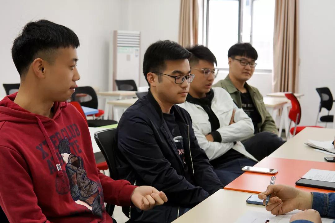 神仙宿舍！湖北同寝室4个男生，全部成功考上名校研究生