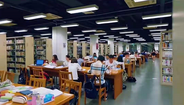 上海这所“豪横”211，分数线比985还要高，四大会计事务所争着抢