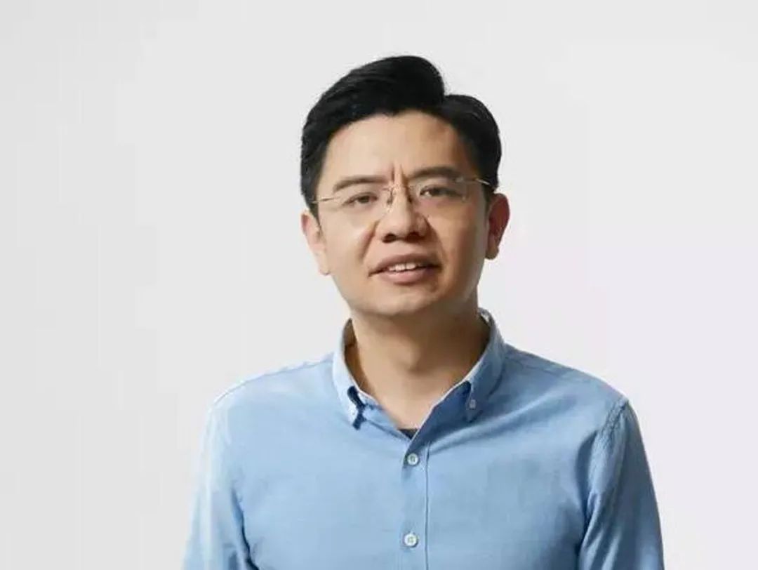 福建七位70后大叔白手起家逆袭，一位执掌万亿商业帝国身价2千亿