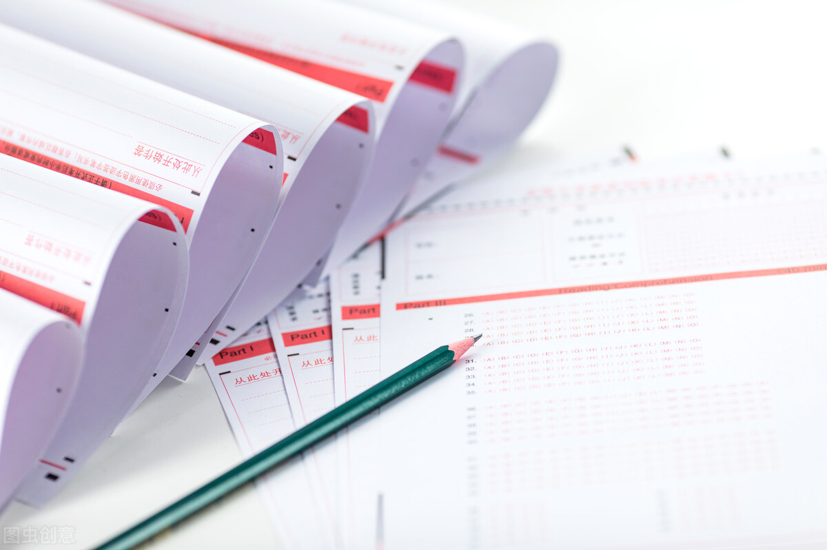 高考成绩揭晓，与孩子估算成绩相差100分，咋回事？为你揭开谜底