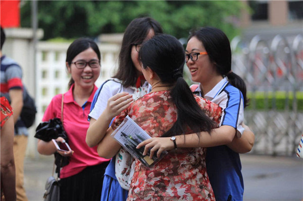 高考成绩要“放榜”了，多地发布重要消息，这些信息不可不知