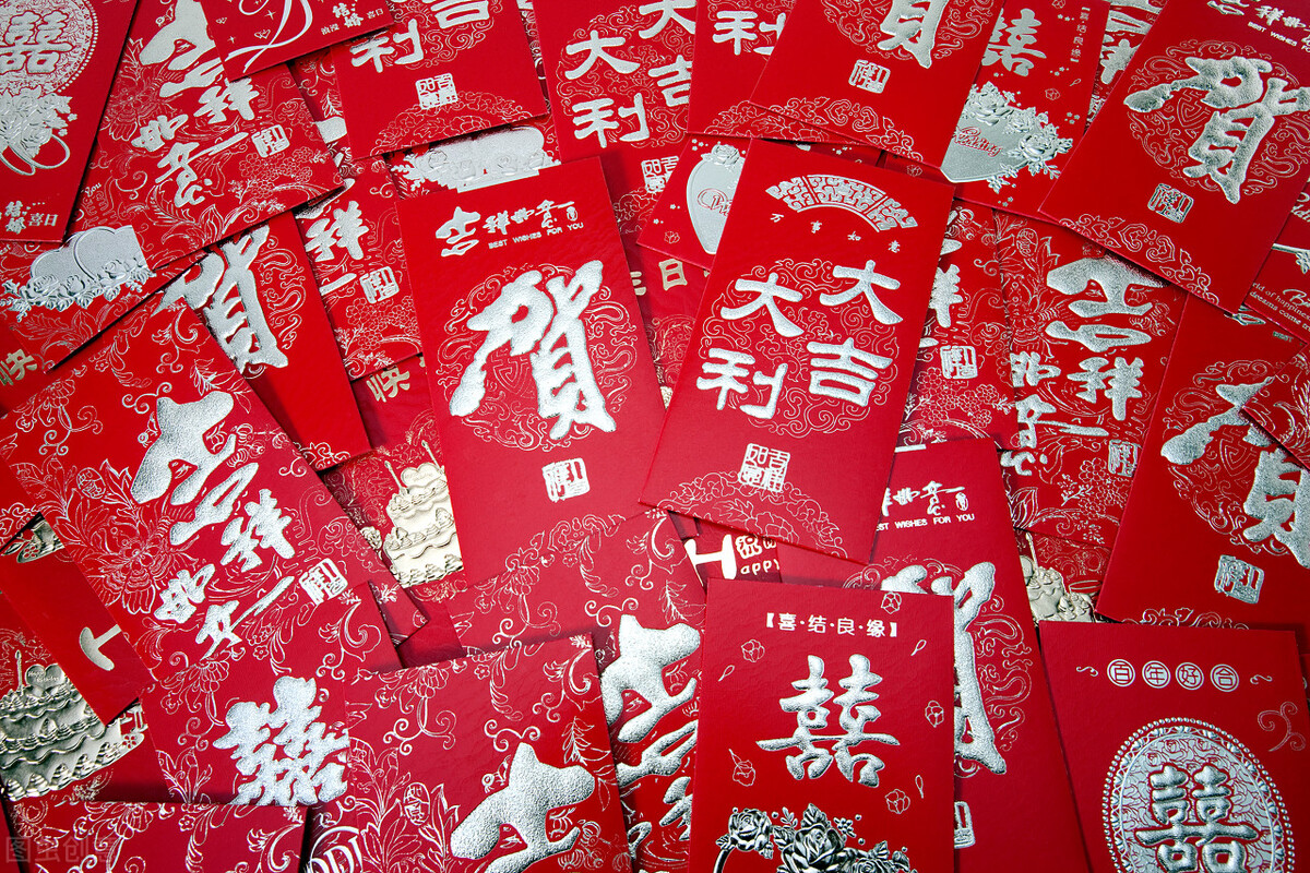 朋友结婚随多少份子钱合适（初恋结婚随多少份子钱合适）