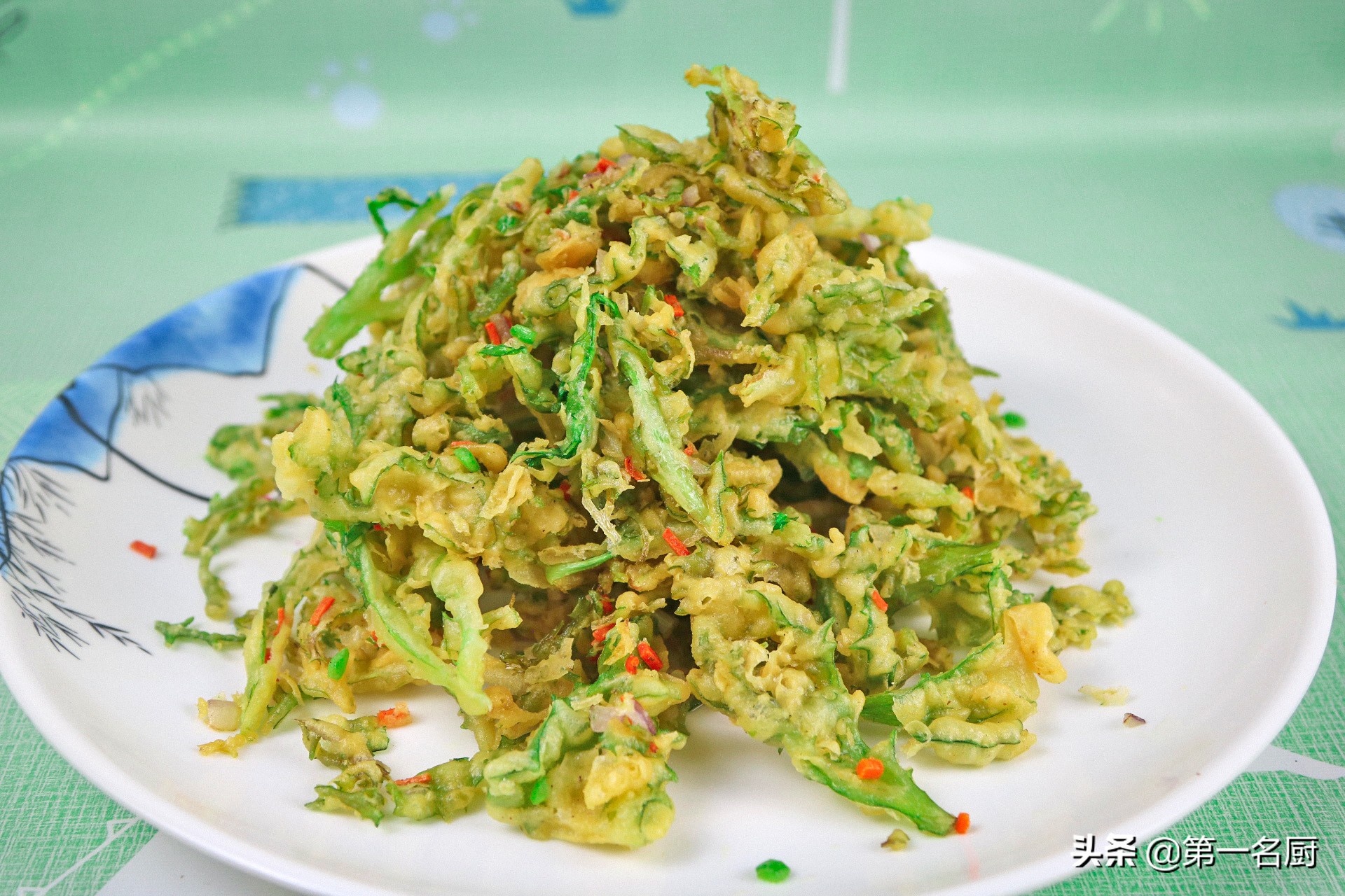 苦菊怎么炒好吃又简单（苦菊新吃法好吃的停不下来）