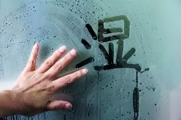 家里總被潮濕困擾？學會4個處理方法，讓你不再被潮濕陰冷折磨