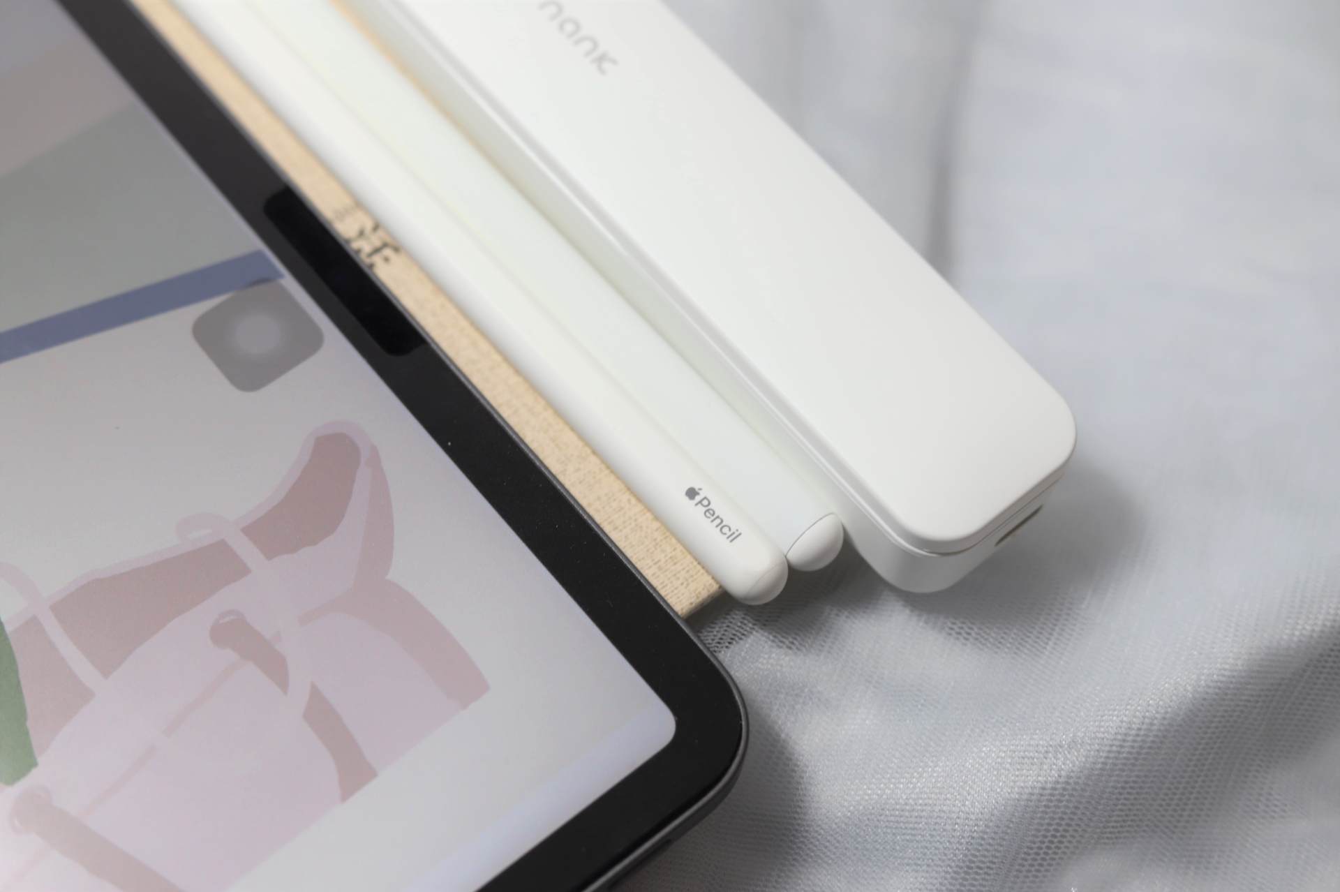 南卡电容笔体验报告：这支笔给我一种在用Apple pencil的错觉