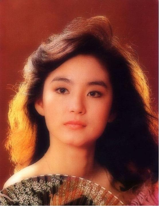 谁说山东只出帅哥？这19位鲁籍美女个个闭月羞花，可惜两位已去世