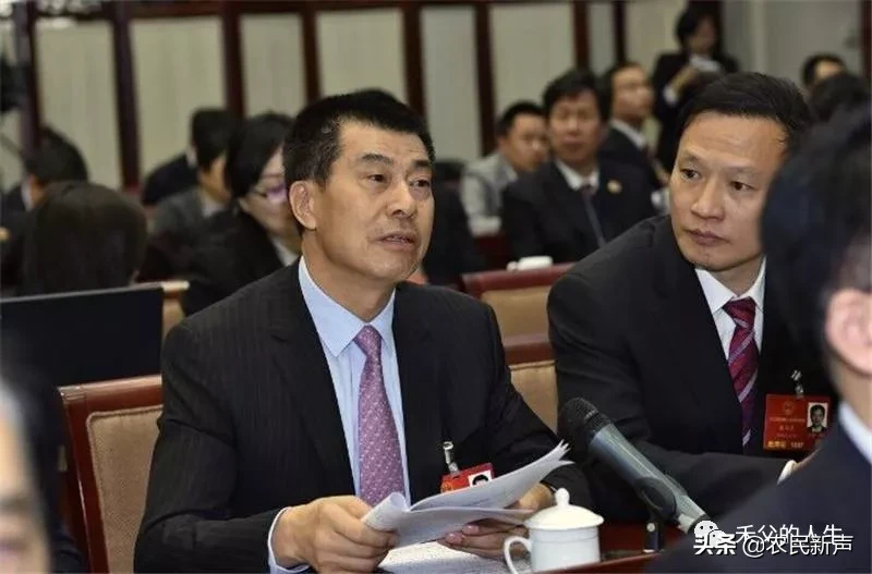 农民企业家--龙工集团李新炎，建世界级工程机械制造基地