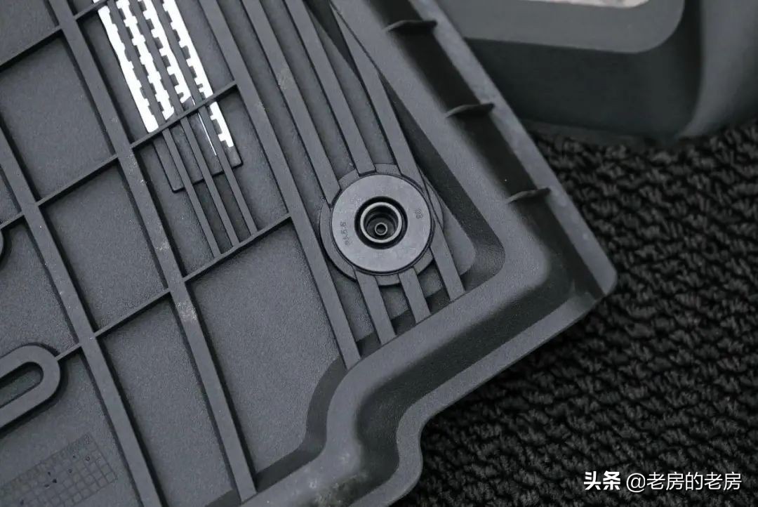 入手奥迪A6L新能源，新车必备车品好物推荐