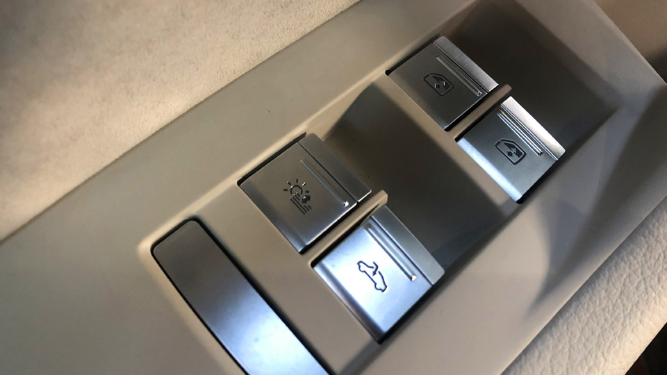 3.0T的奥迪A6L，开起来有什么不同？