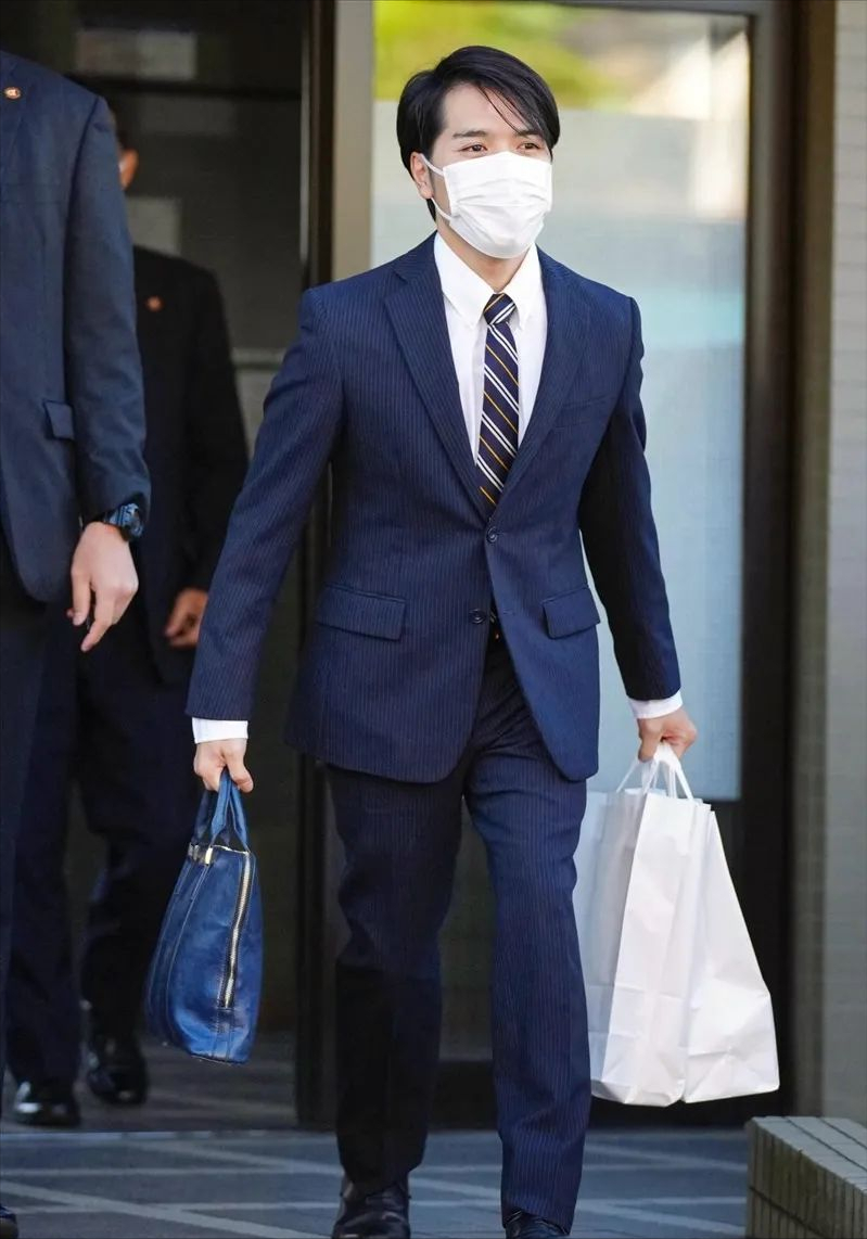 日本公主大婚，驸马成纽约年薪百万新富帅，婚后定居美国会幸福吗