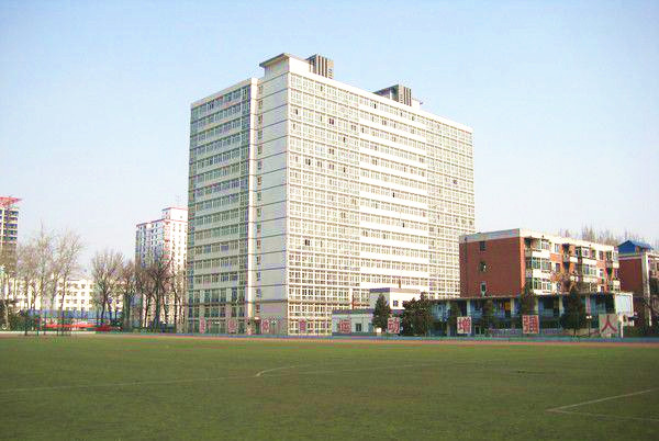 北京这所原电子工业部直属高校有点惨 不过热门专业就业有优势