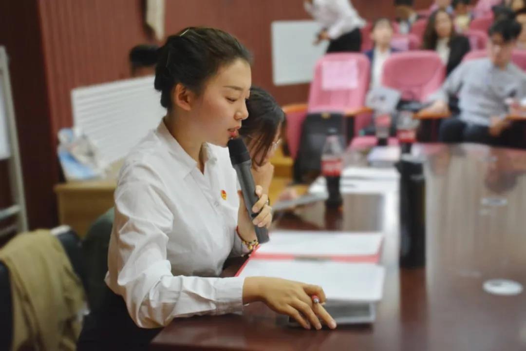 山东气质女神：会3种乐器，还登上过春晚，年年专业第一被保送深造！