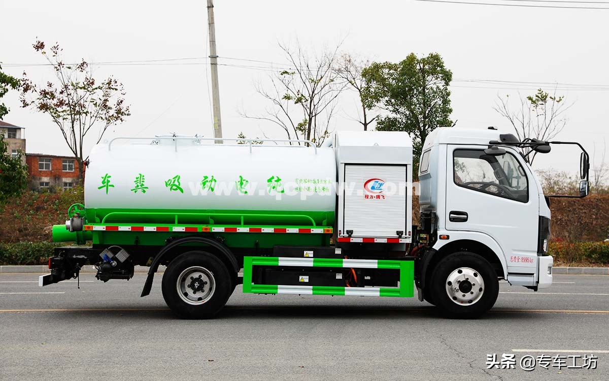 东风多利卡5方纯电动吸粪车