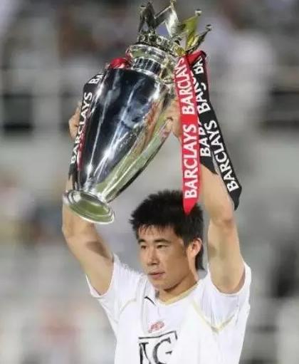 中国前锋曾随队夺得欧冠冠军，保持四大纪录无人超越