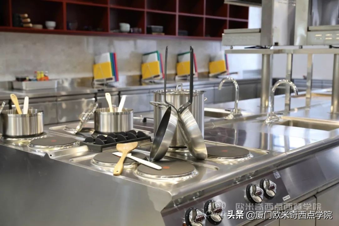 总觉得学费太贵？可我们贵有贵的道理