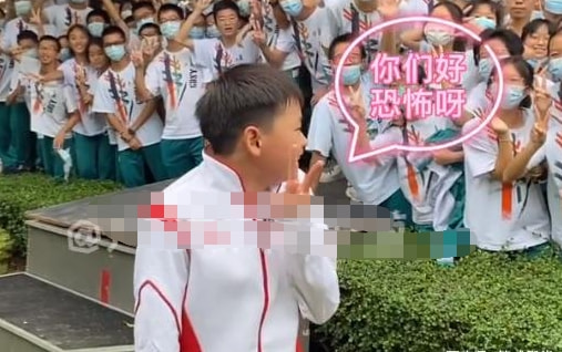 全红婵有多搞笑？一句话就能让大家开怀大笑，师姐：她就是一活宝