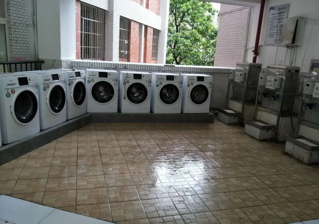 学弟学妹们，快来重庆工商大学看看你们未来四年的家吧