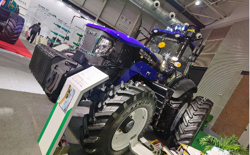 2021國際農機展上260馬力及以上大型拖拉機