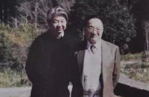 好玩有趣！78岁老顽童蔡澜，又开启年度“神”回复，引百万人围观