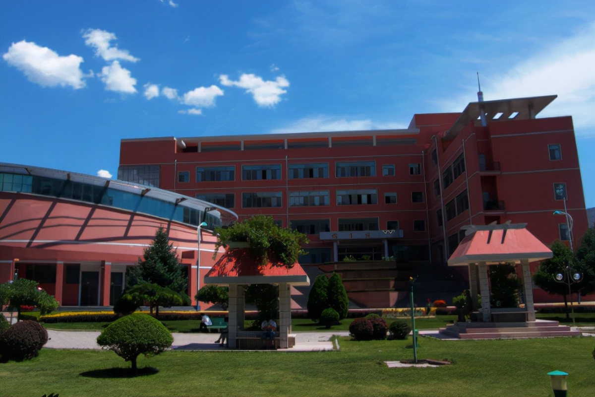 甘肃迎来新突破！喜获7所新大学，6所建在兰州，堪称大学福地