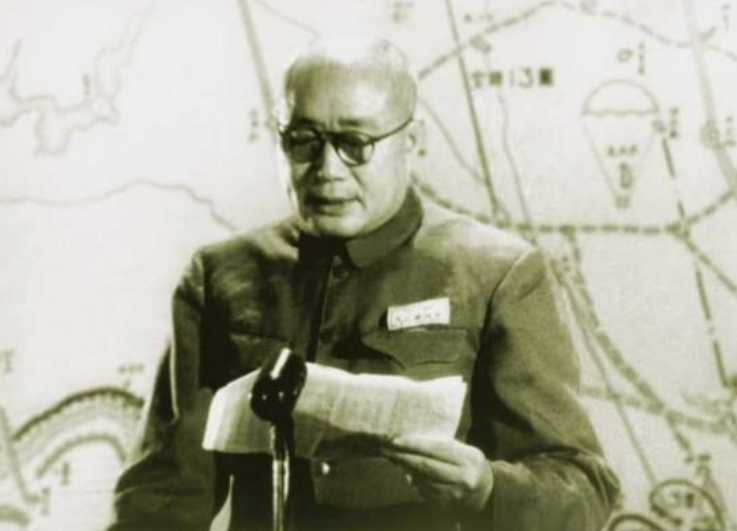 1955年授衔，刘伯承为何能排在十大元帅第四？3大特点让人拜服