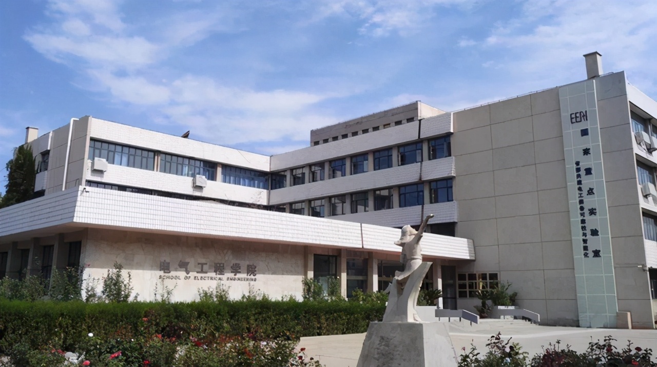 河北省高校排名：分为四个档次，燕大在第二档，第三档有八所高校