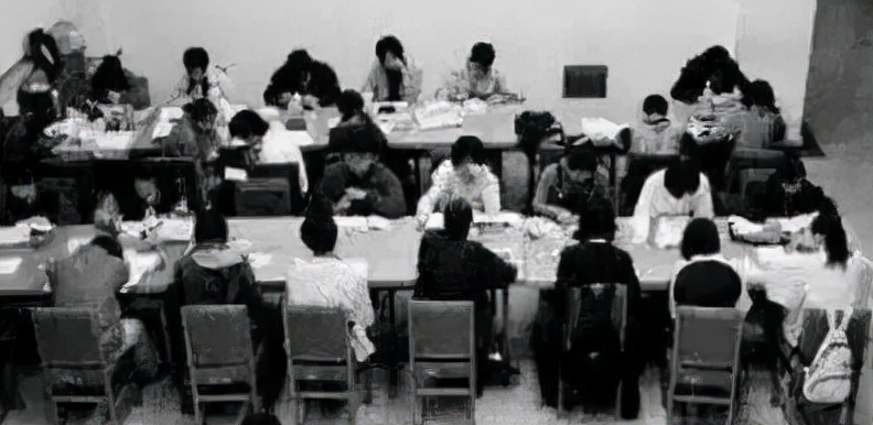 回顾高考44年！致敬每一次改革的勇气！你是哪一年参加的高考？