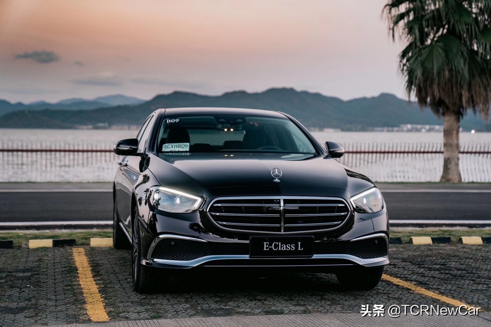 奔驰2021款e300l47,99万起步
