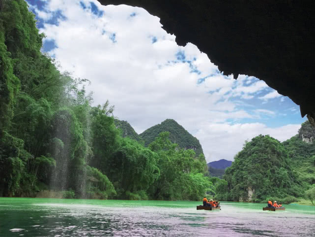 巴馬旅遊攻略必玩的景點(如何在一天以內游完巴馬所有人氣景區) - 悅