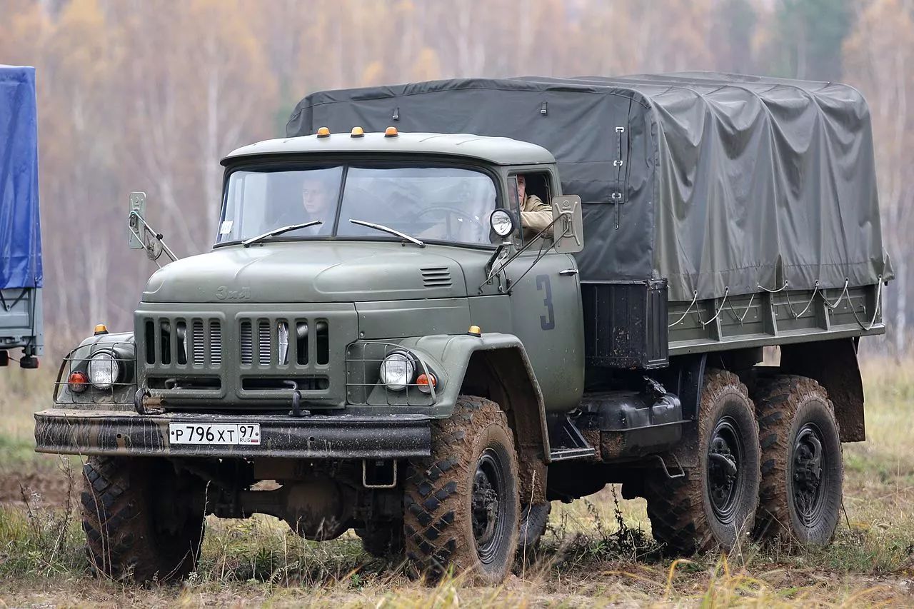 6,zil131軍用運輸卡車(俄羅斯)