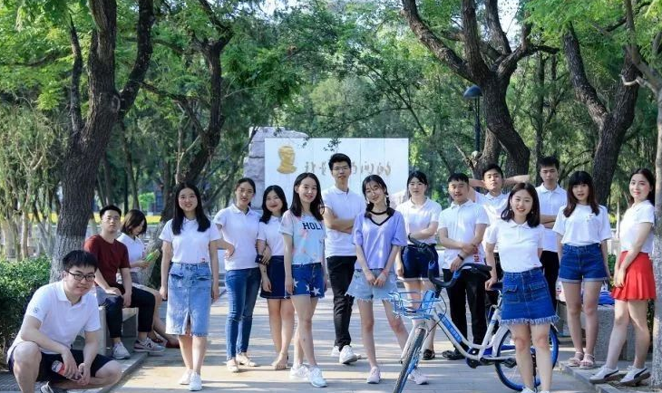 大学生毕业难度再升级，新规定2022即将落实，学生：幸亏毕业的早