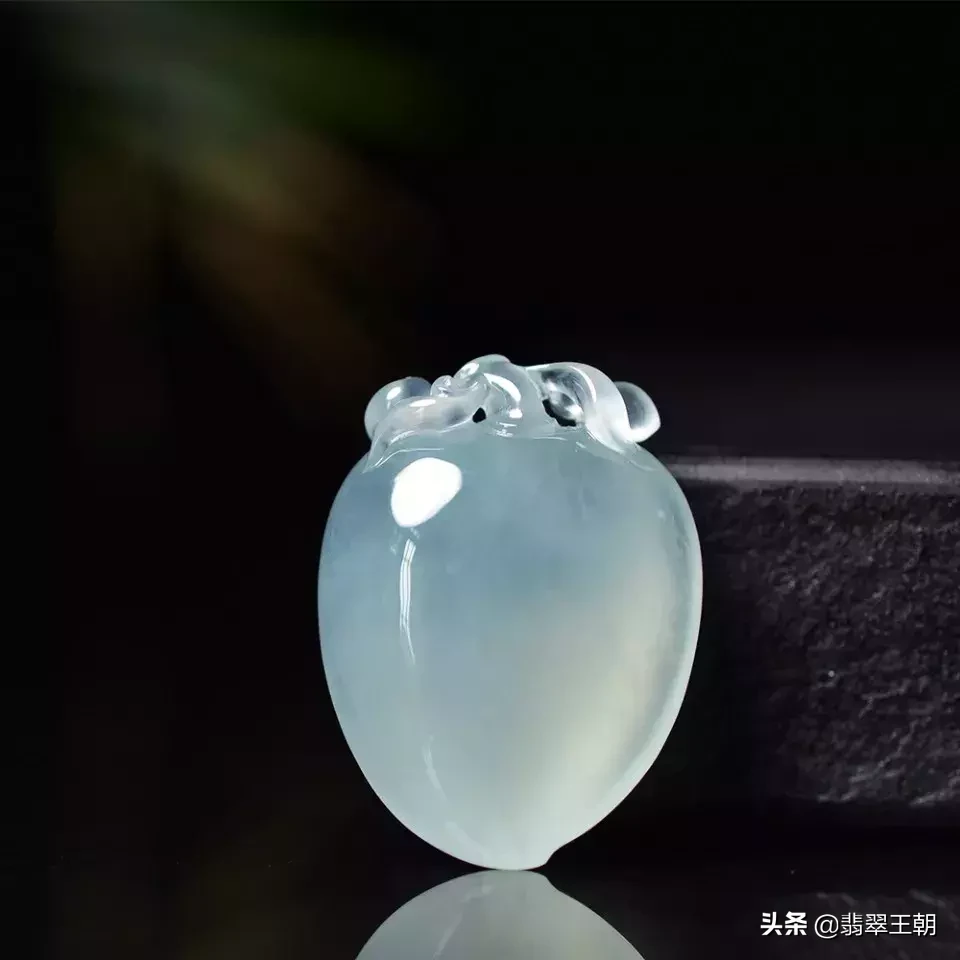 翡翠中的棉和石纹，算瑕疵吗？