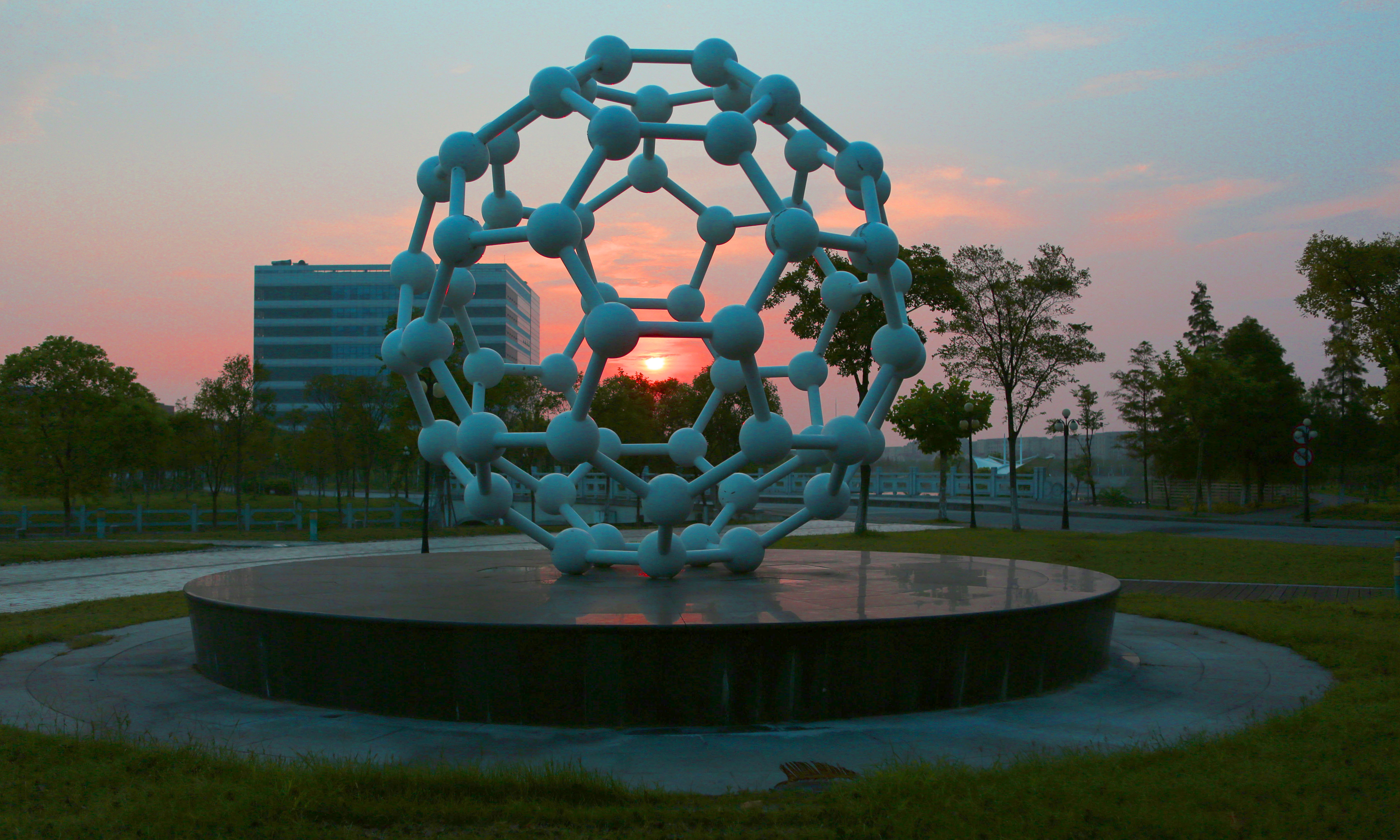 具有设计类博士授予点！华东理工大学2021年艺术类录取成绩分析